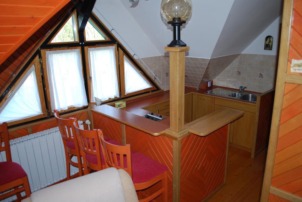 Apartma Mihovc Kamnik Værelse billede